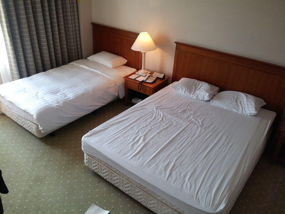 Hotel Hyundai By Lahan Ilsan Ni Exterior foto