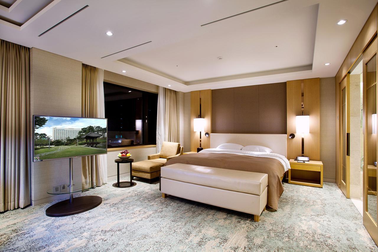 Hotel Hyundai By Lahan Ilsan Ni Exterior foto