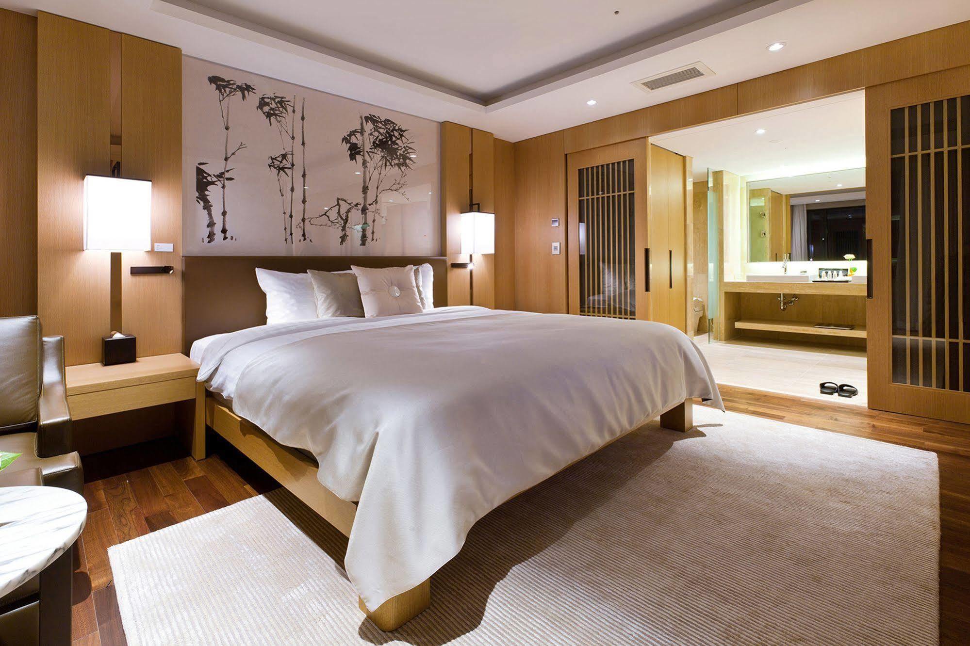 Hotel Hyundai By Lahan Ilsan Ni Exterior foto